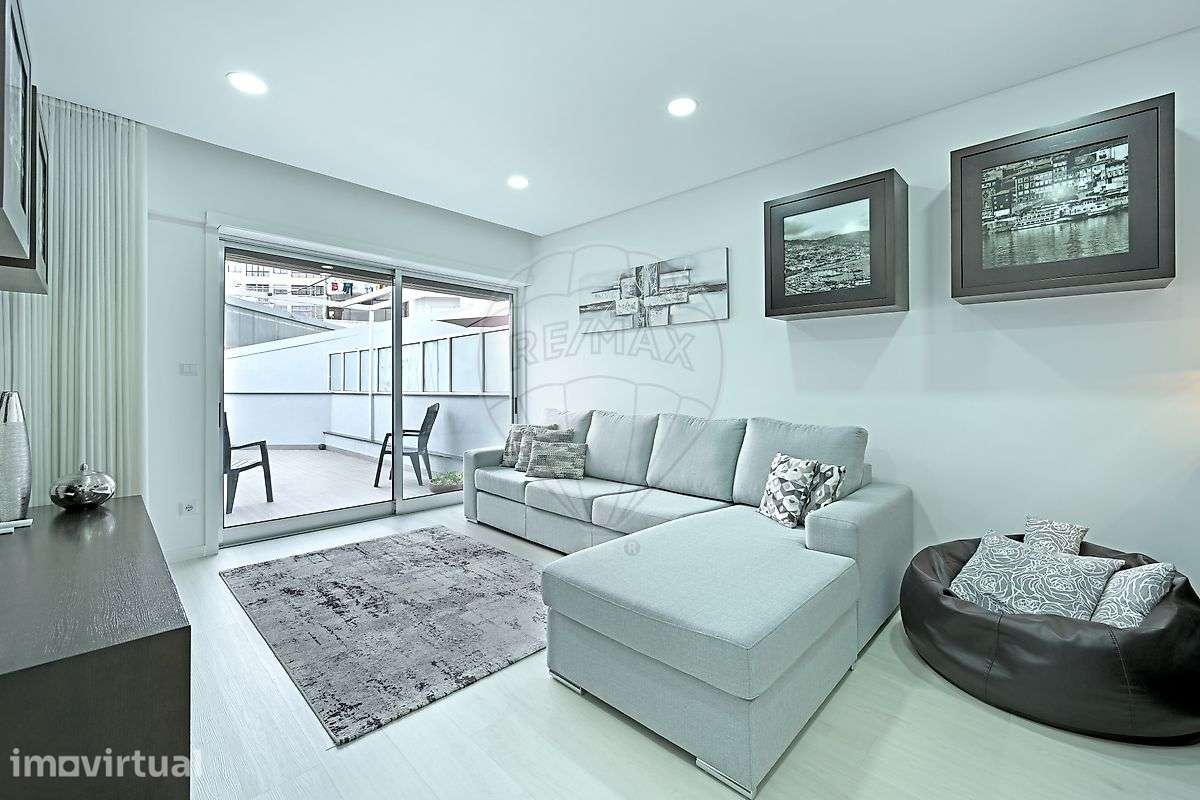 Apartamento T2 para venda - Grande imagem: 2/36