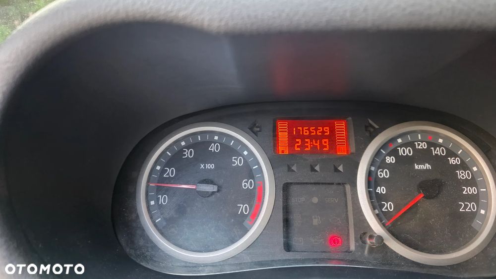 Renault Clio 1.2 16V Expression - 7