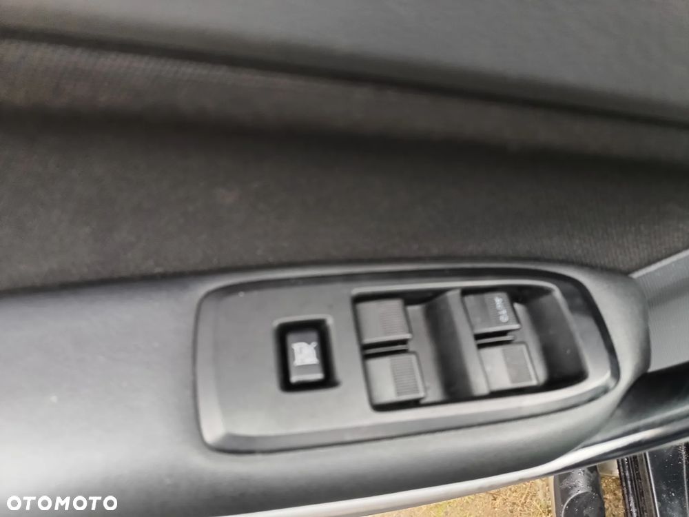 Ford Ranger XLT - 29