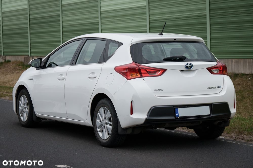 Toyota Auris - 4