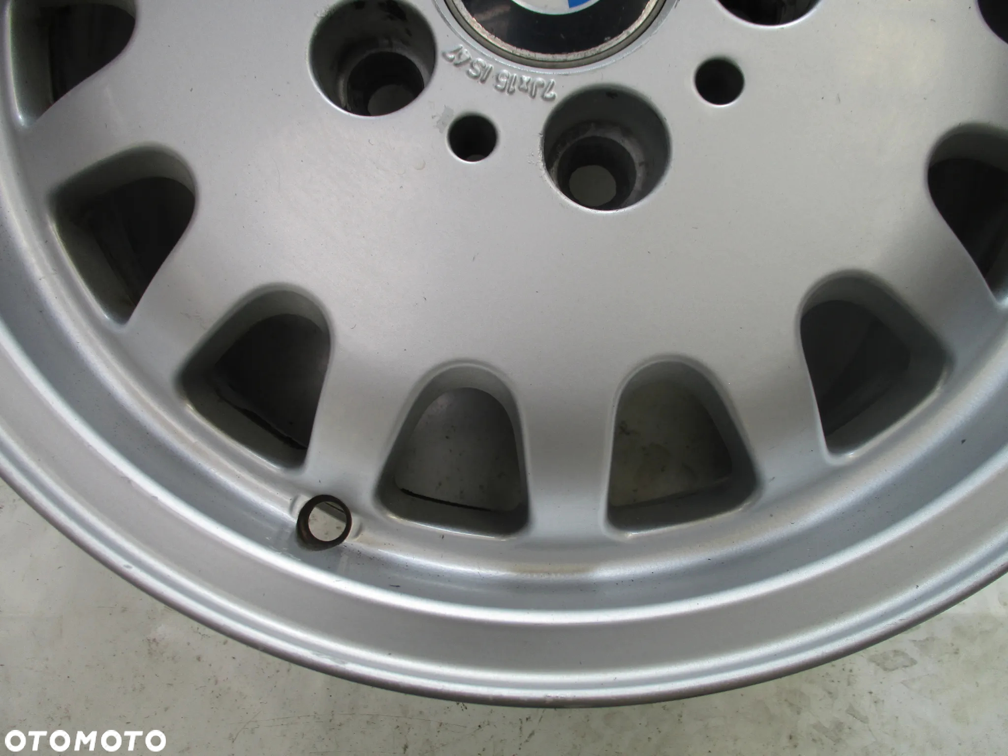 FELGI ALUMINIOWE 15 BMW E36 ET47 - 12