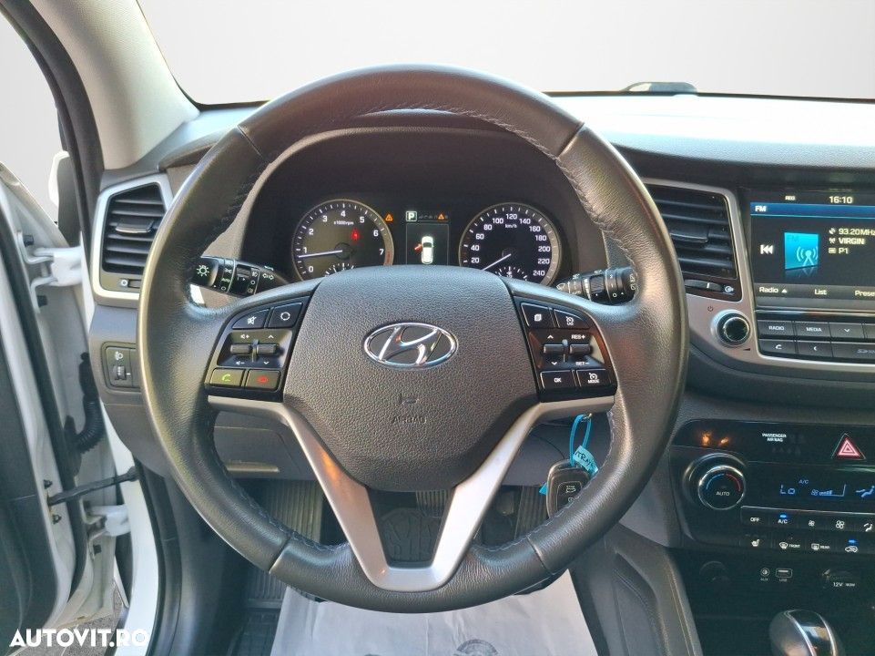 Hyundai Tucson - 9