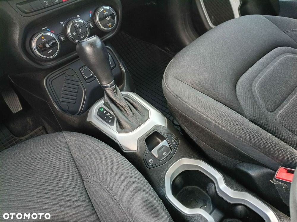 Jeep Renegade 1.4 MultiAir DSG Limited - 15