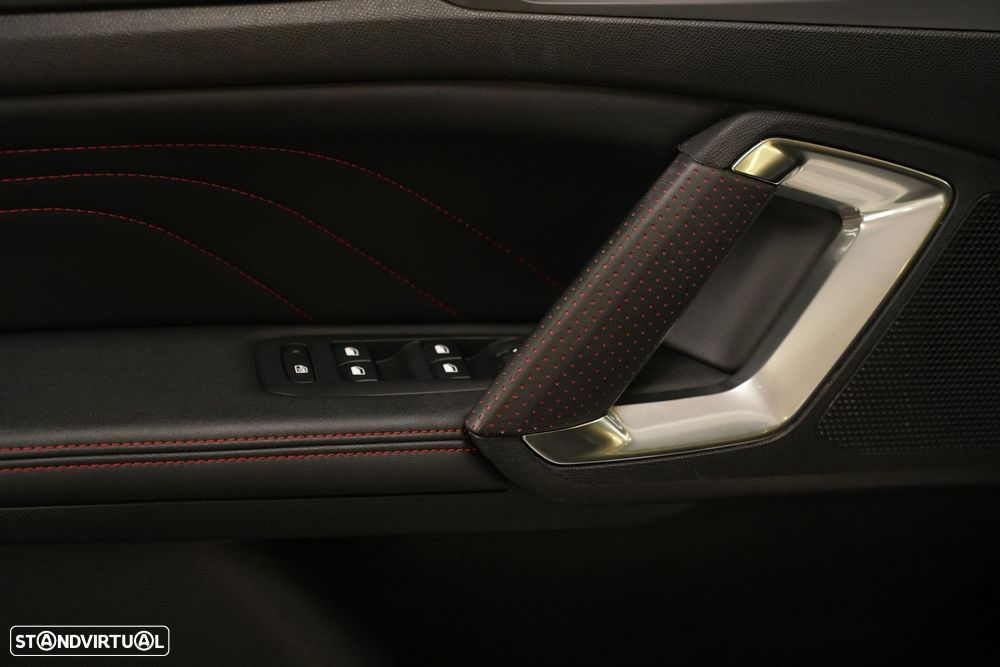 Peugeot 308 1.5 BlueHDi GT Line EAT8 - 34