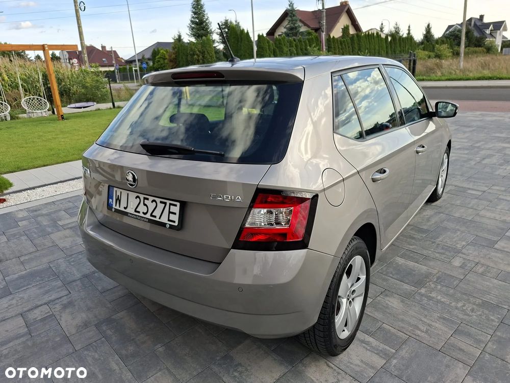 Skoda Fabia 1.2 TSI Ambition - 24