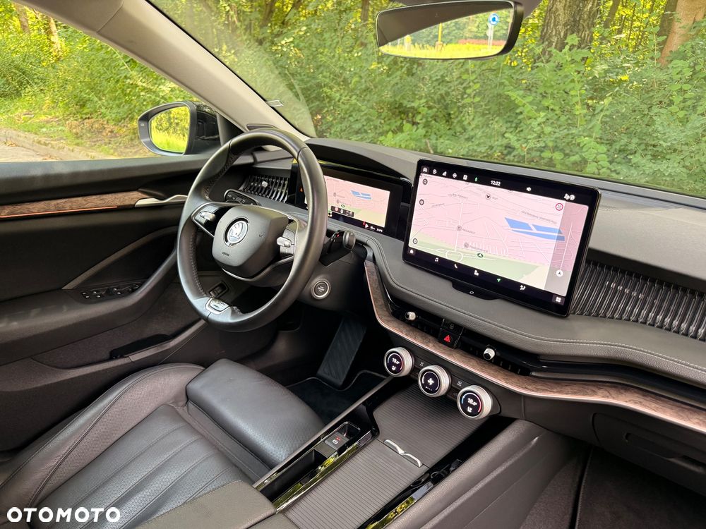 Skoda Superb 2.0 TDI SCR 4x4 L&K DSG - 14