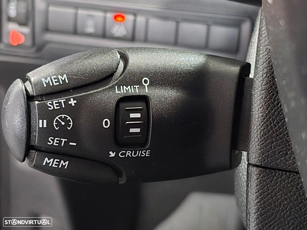 Peugeot 308 1.5 BlueHDi Style - 16