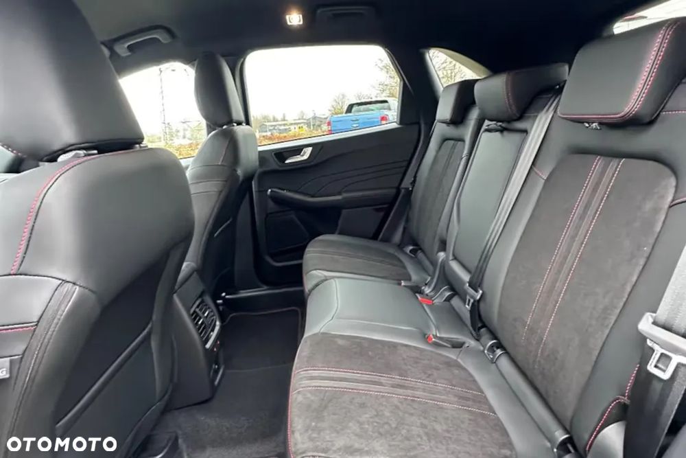 Ford Kuga 2.5 Duratec FHEV ST-LINE X - 14