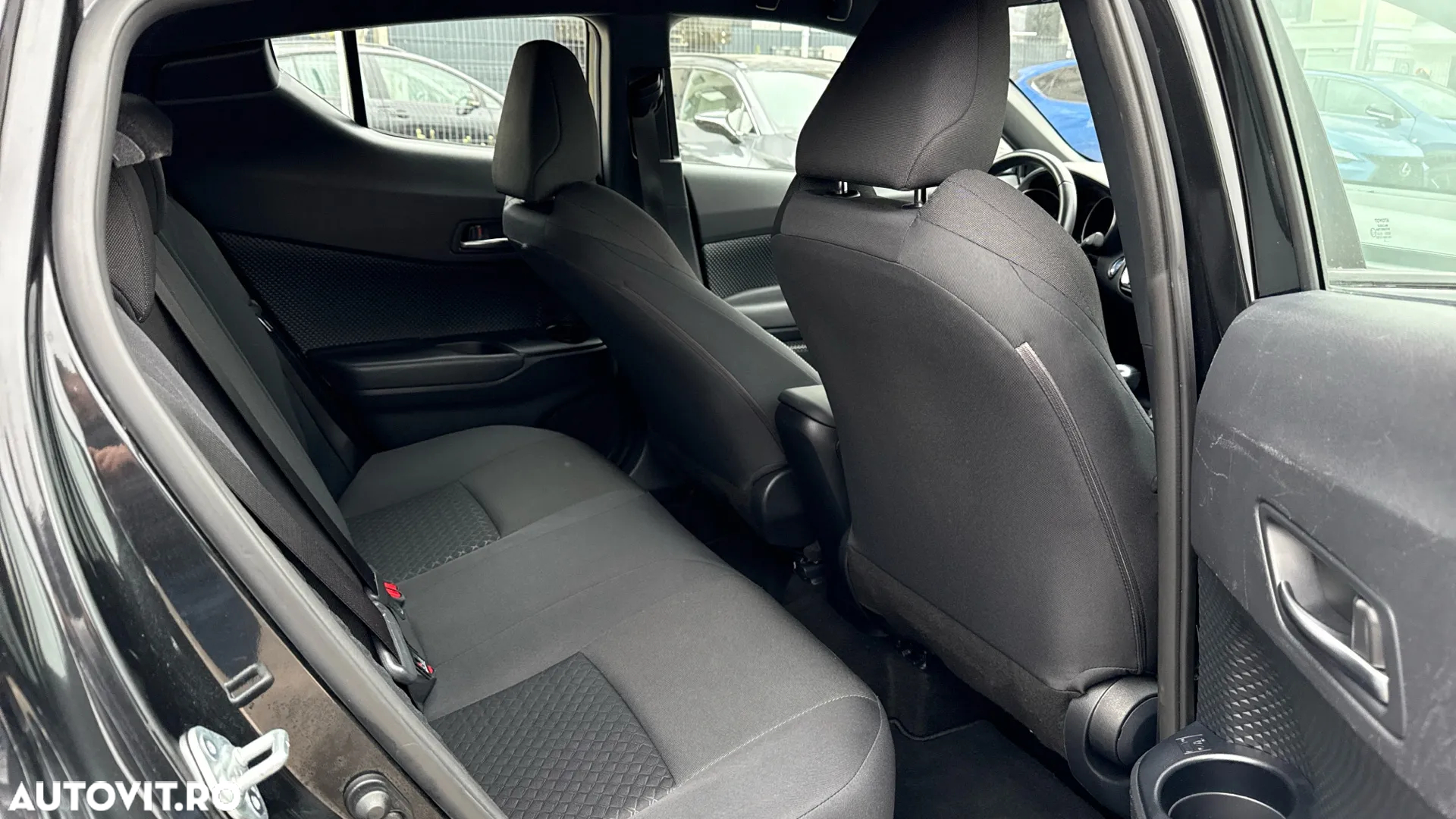 Toyota C-HR 1.8 HSD 122 CP 4x2 CVT Core - 8