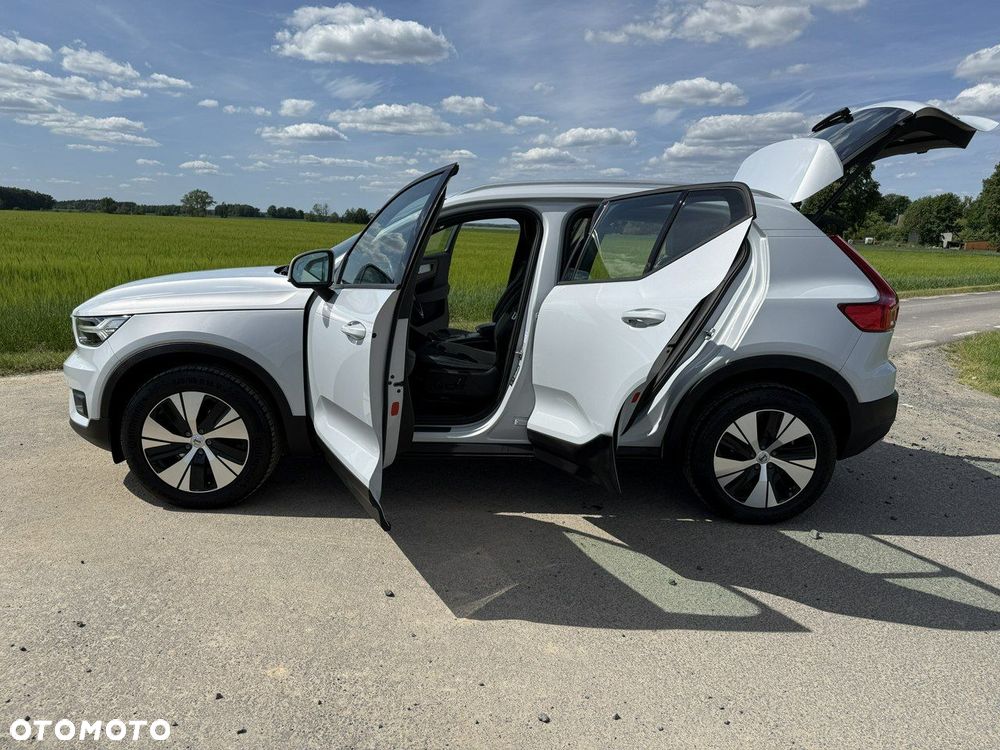 Volvo XC 40 D3 Momentum Pro - 28