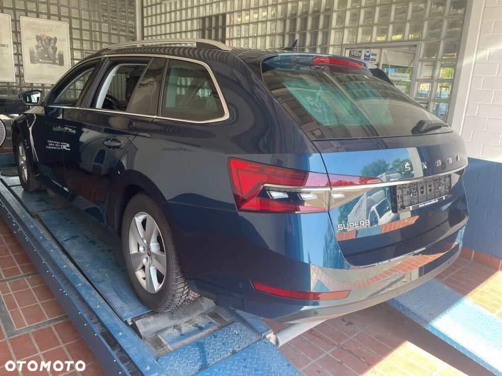 Skoda Superb - 2