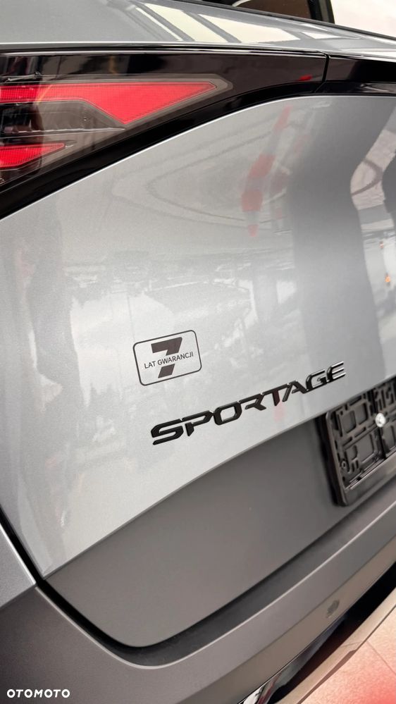 Kia Sportage 1.6 T-GDI HEV Black Edition 2WD - 8