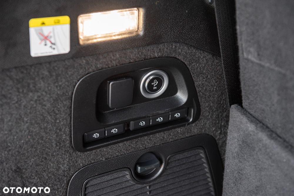 Ford Galaxy 2.0 EcoBlue S&S TITANIUM - 33