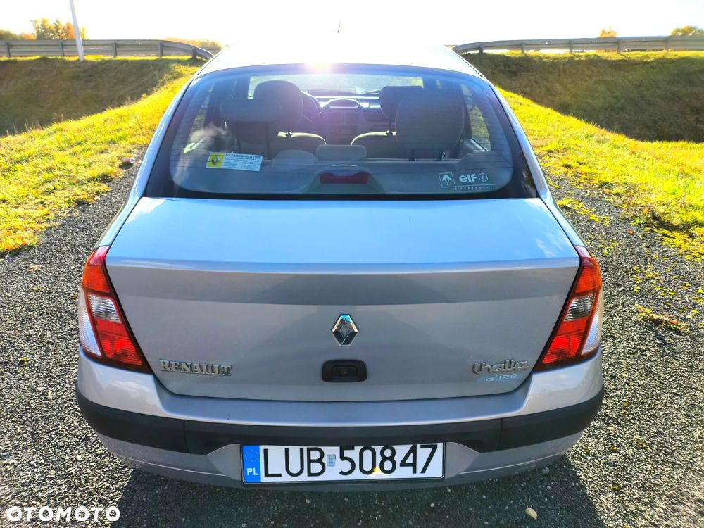 Renault Thalia 1.2 16V Alize - 4