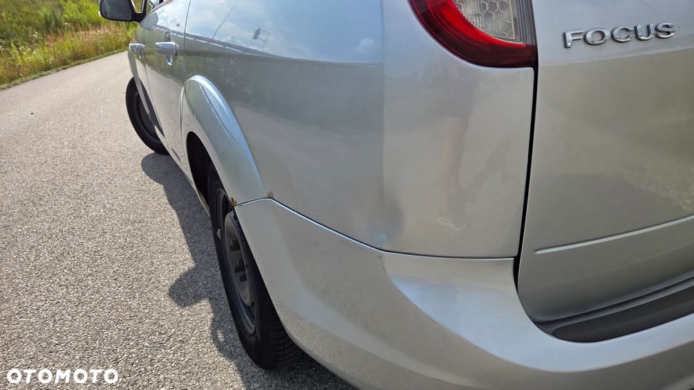 Ford Focus 1.6 Trend EU5 - 10