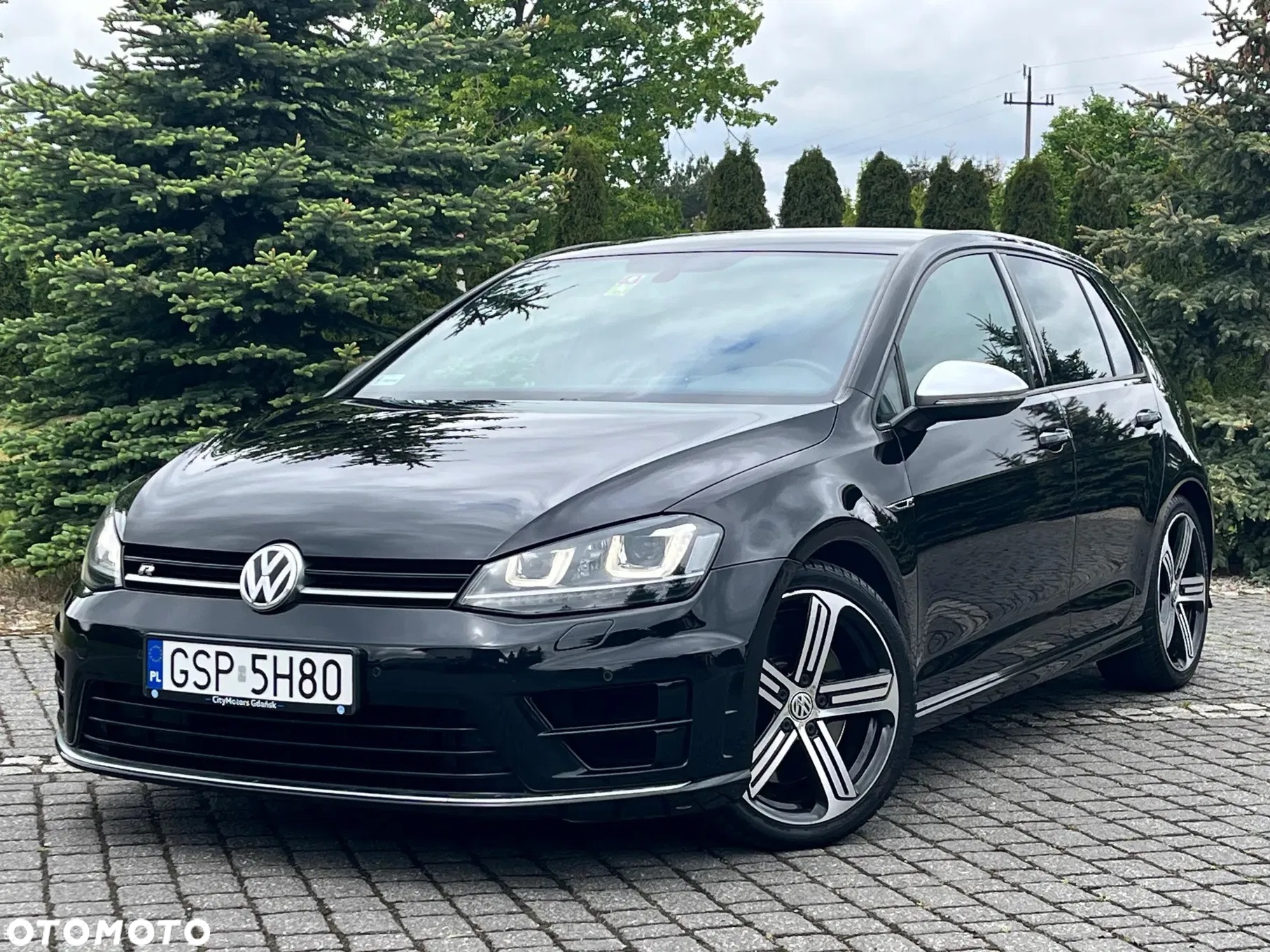 Volkswagen Golf VII 2.0 TSI BMT 4Mot R DSG - 2