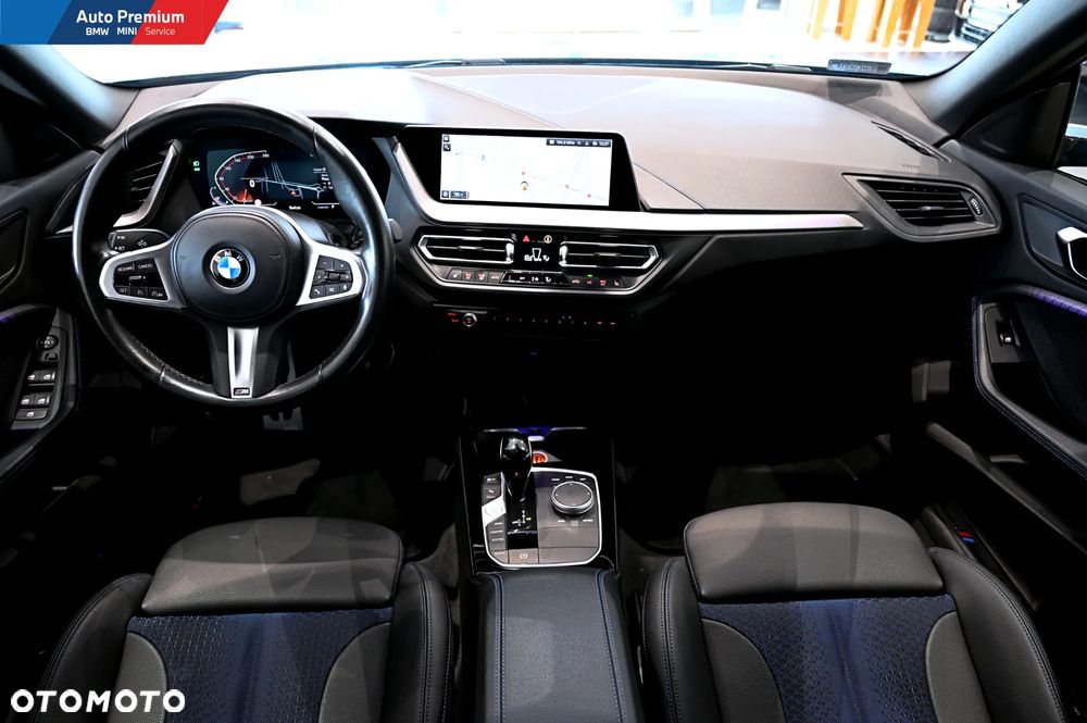 BMW Seria 2 218i M Sport - 10