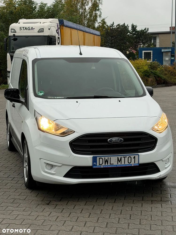 Ford Transit Connect - 8