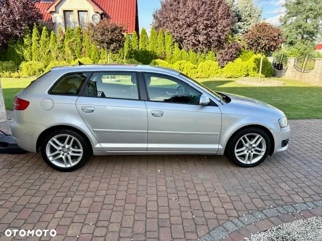 Audi A3 2.0 TDI Ambiente - 4