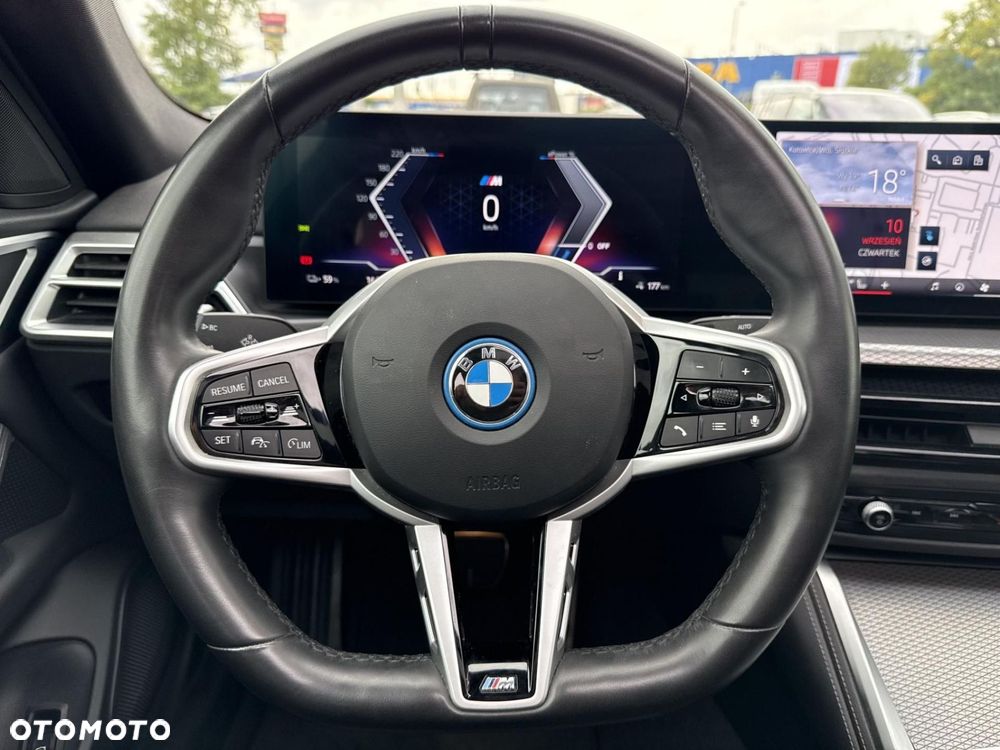 BMW i4 - 29