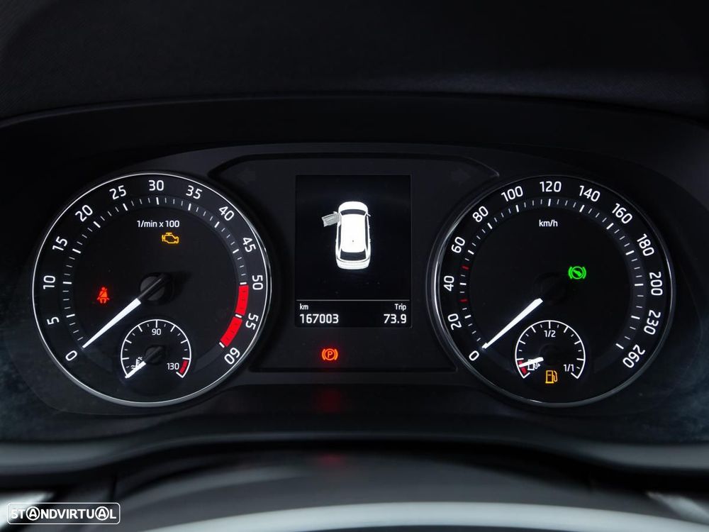 Skoda Octavia Break 2.0 TDI Ambition DSG - 18