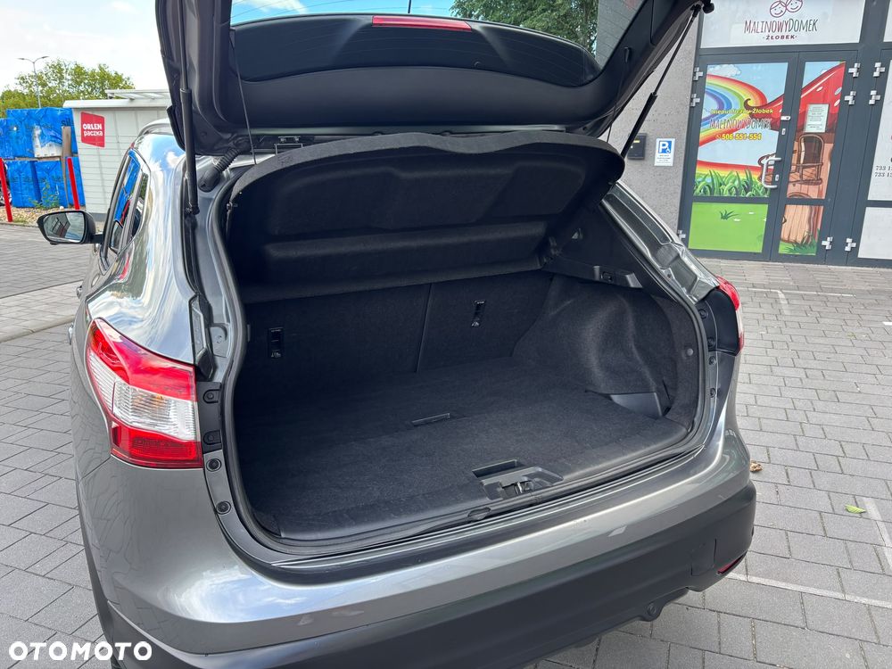 Nissan Qashqai 1.5 dCi Tekna - 12