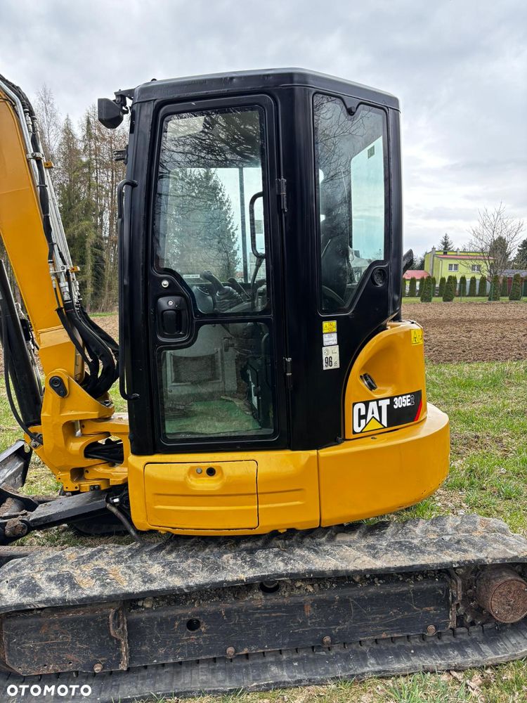 Caterpillar - 9