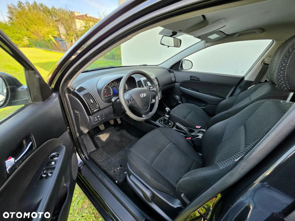 Hyundai i30 1.4 FIFA WM Edition - 7