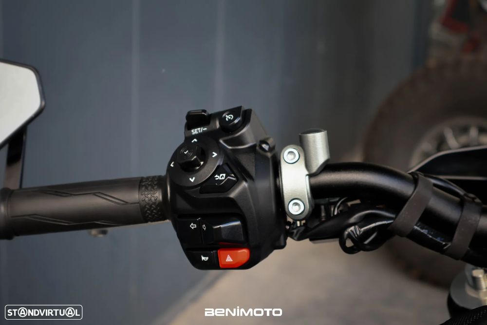 Yamaha MT-09 - 13