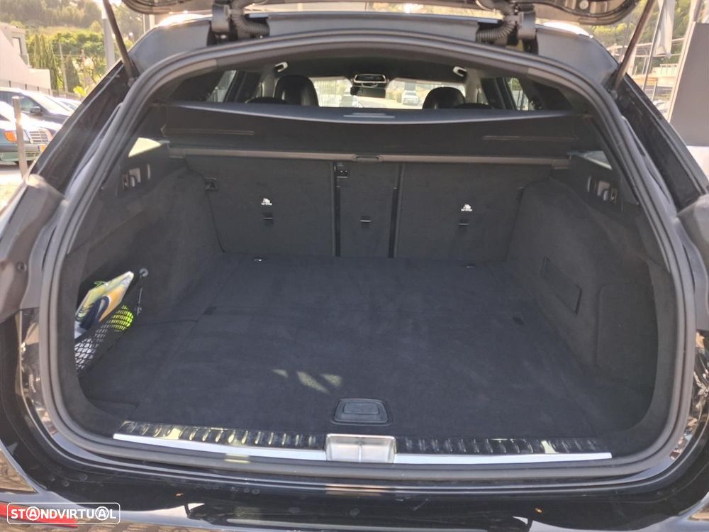 Mercedes-Benz E 220 d T 4Matic 9G-TRONIC Edition AVANTGARDE - 12