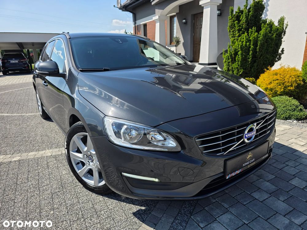 Volvo V60 D4 Geartronic Momentum - 13