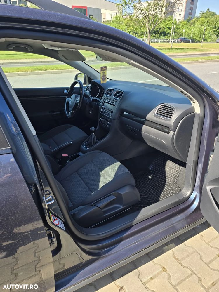 VOLKSWAGEN Golf 2010 — imagine 13