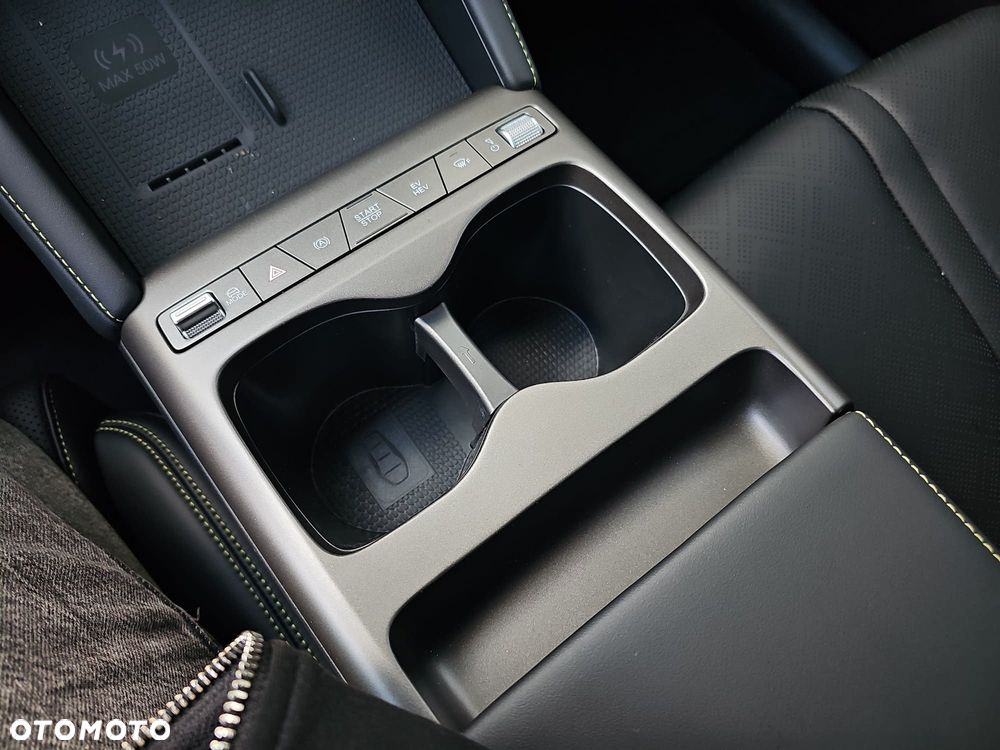 BYD Atto 2 DM-i - 12
