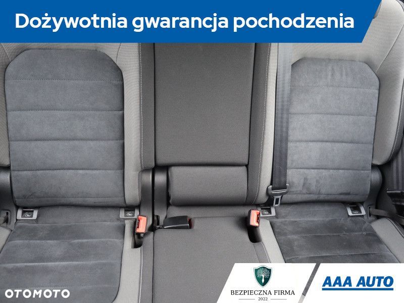 Volkswagen Golf Sportsvan - 12