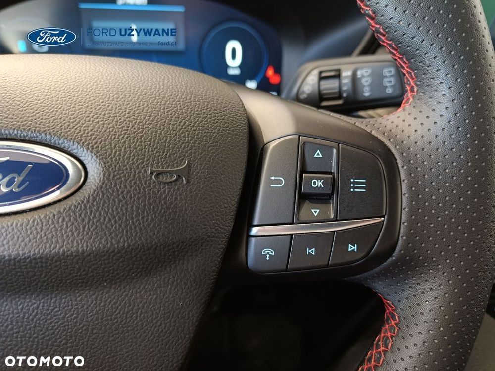 Ford Kuga 2.5 Duratec PHEV ST-LINE X - 24
