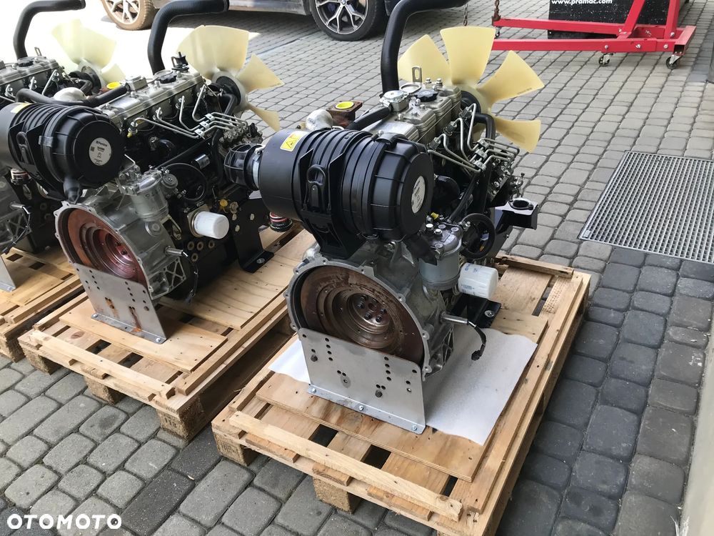 SILNIK Perkins 404D-22T 404D 22T 33.3kW 18900netto - 7