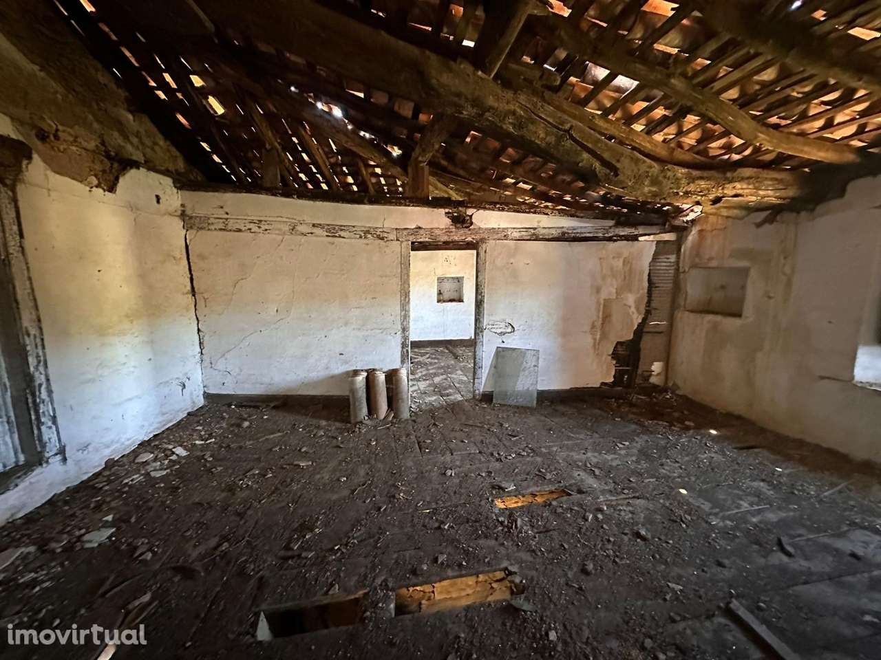 Casa de Aldeia para reabilitação em Oleiros - Castelo Branco - Grande imagem: 5/17