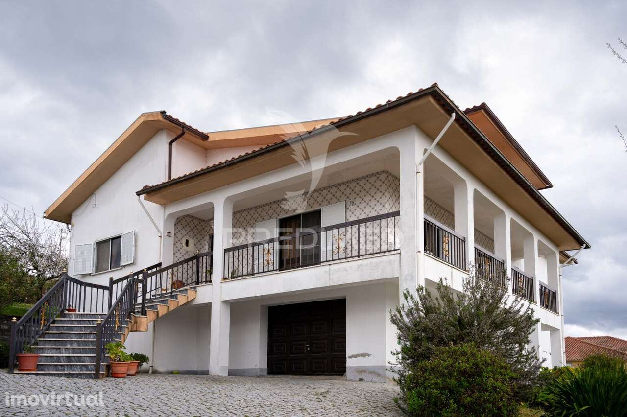 Moradia T7 próxima de Mangualde - Grande imagem: 2/33