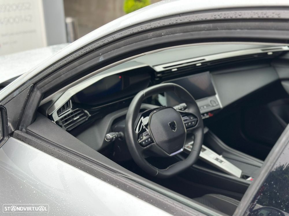 Peugeot 308 SW 1.6 Hybrid Active Pack e-EAT8 - 11