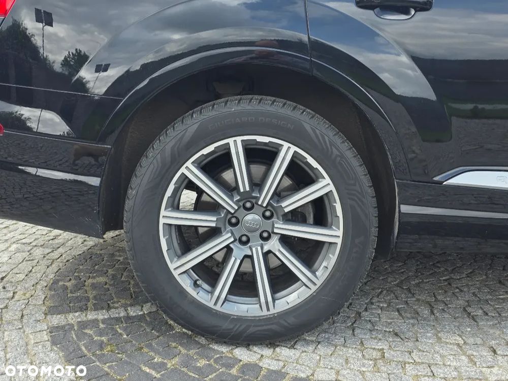 Audi Q7 - 22