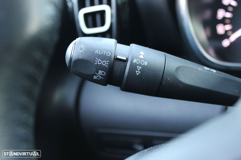 Citroën C3 Aircross BlueHDI 110 Stop & Start SHINE - 10
