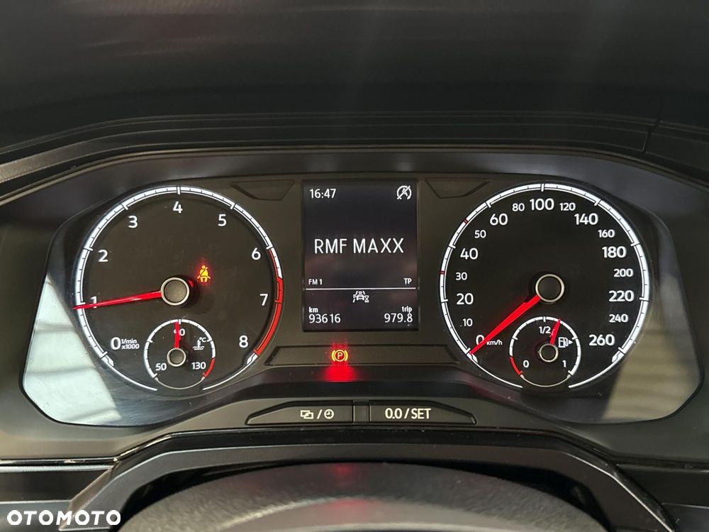 Volkswagen Polo - 17