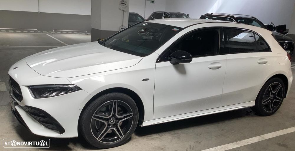 Mercedes-Benz A 250 e AMG Line - 2