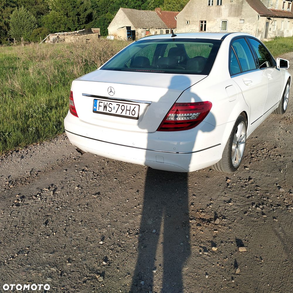 Mercedes-Benz Klasa C 200 CDI Avantgarde Edition - 3