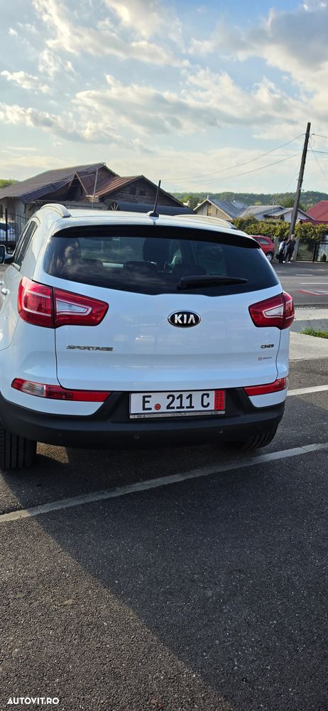 Kia Sportage 2,0 CRDI AWD Vision - 6