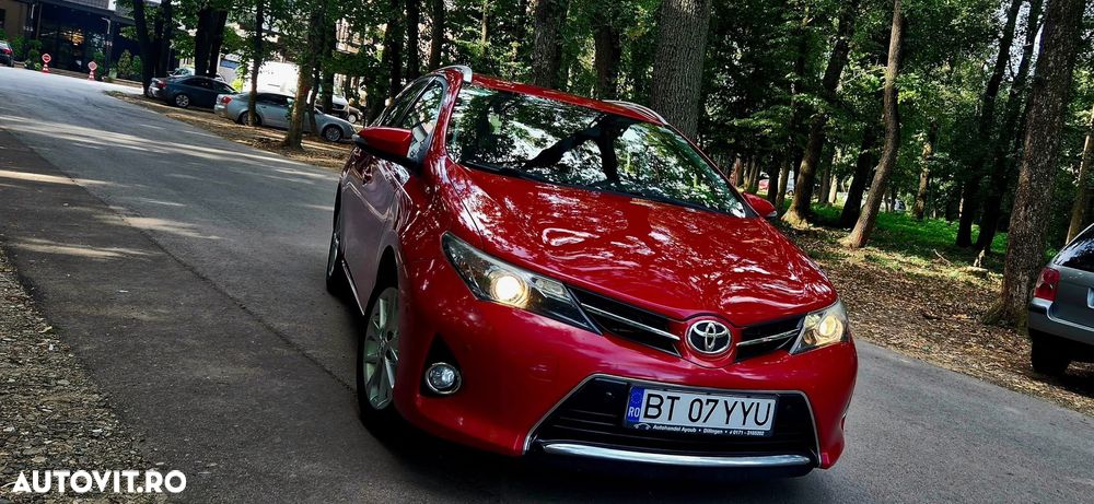 Toyota Auris 2.0 D-4D Comfort - 3