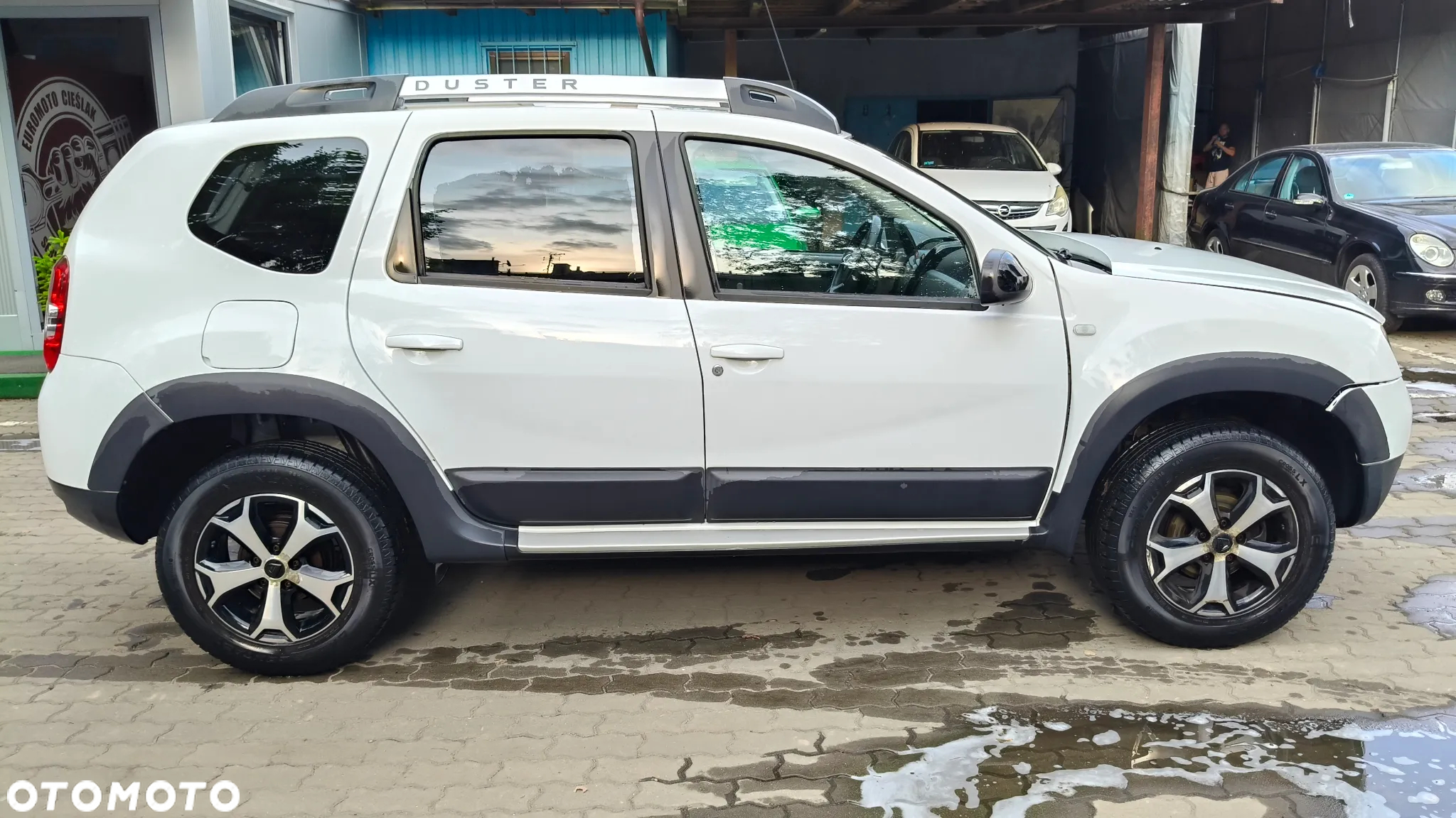 Dacia Duster 1.6 SCe Ambiance S&S - 2