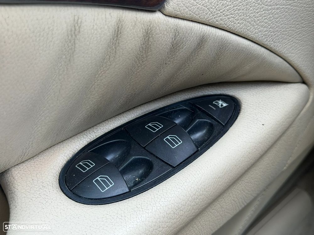 Mercedes-Benz E 270 - 14