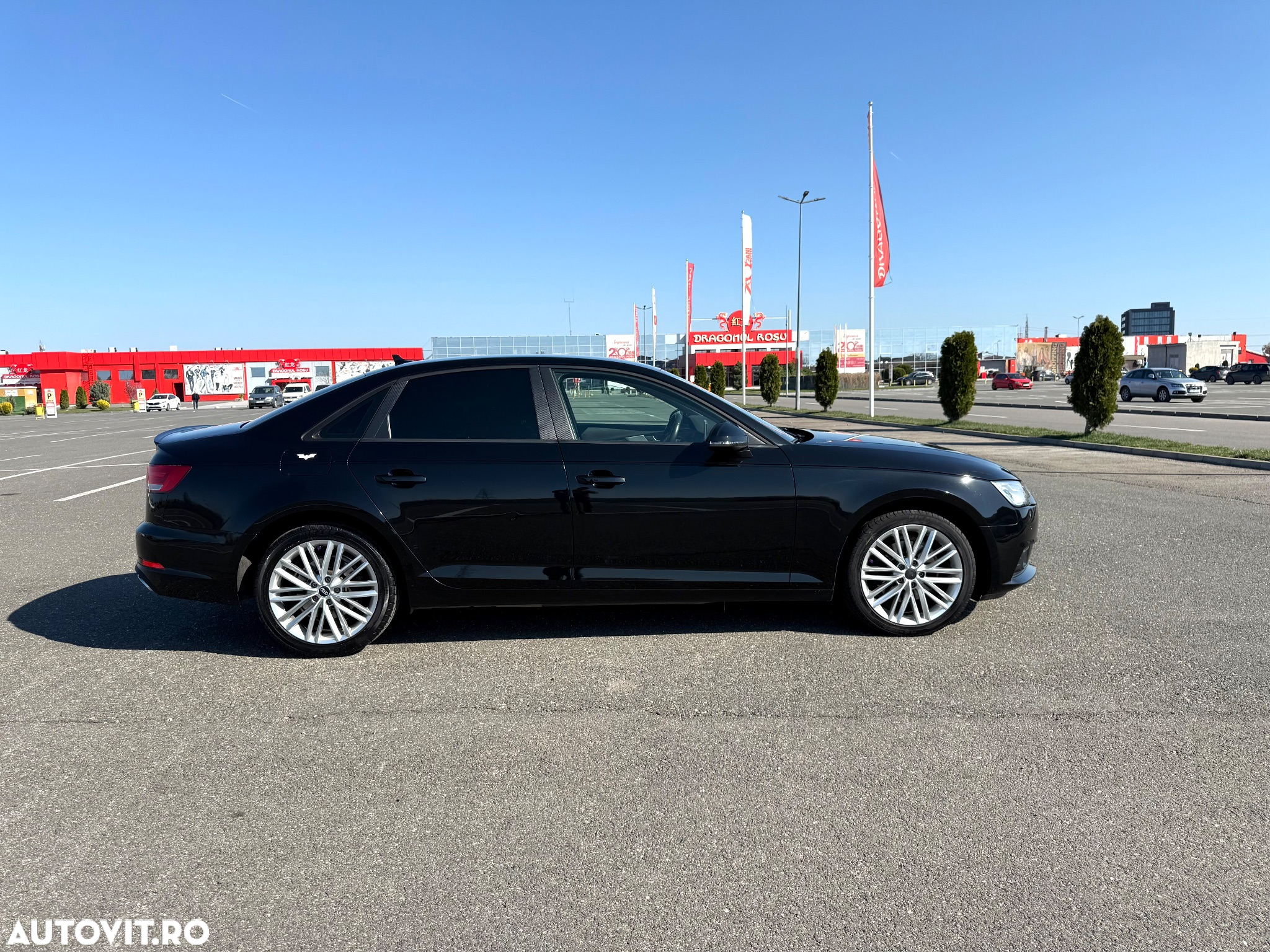 Audi A4 2.0 TDI ultra S tronic Design - 14