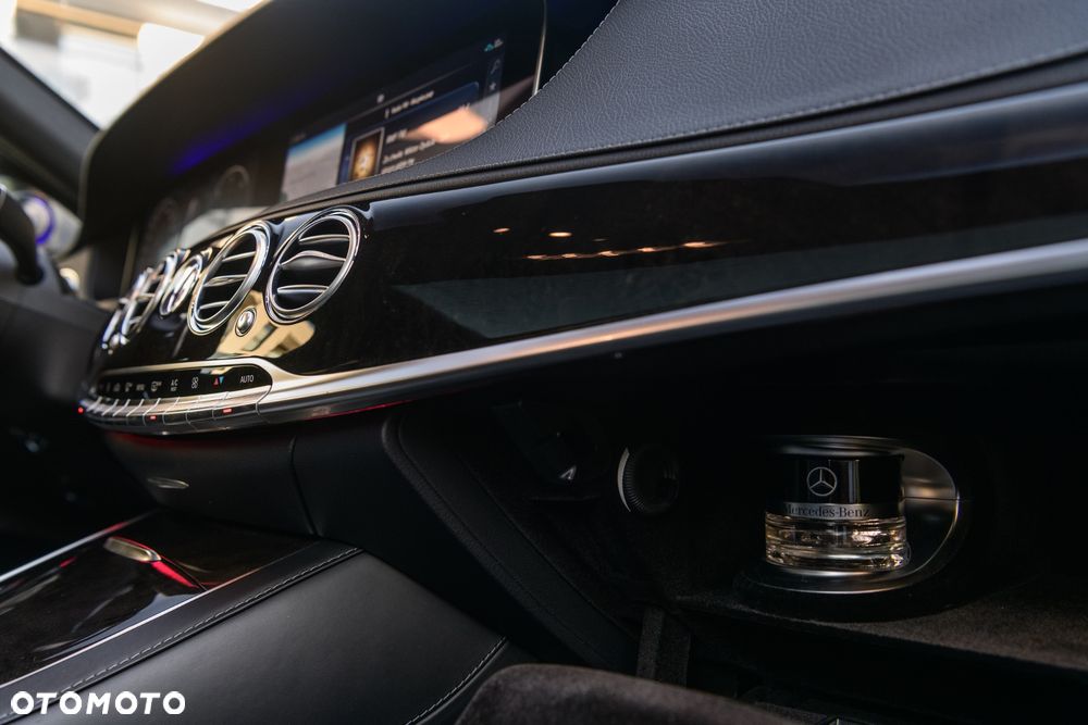 Mercedes-Benz Klasa S 400 d 4-Matic 9G-TRONIC - 23